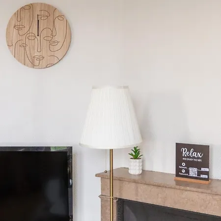 Appartement T2 A 100m Du Centre - 10 Min De Paris - 400m Du Et Casino D'enghien - Gare D'enghien A 10m Enghien-les-Bains